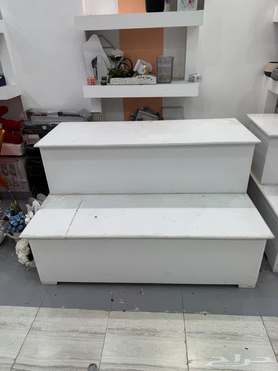 طاولات ورفوف خشب للبيع63096712595329111