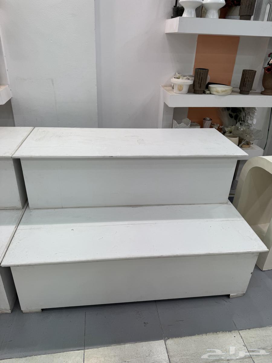 طاولات ورفوف خشب للبيع63096712595329114