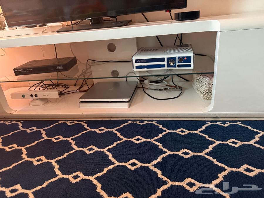 TV table for sale63097463936513111