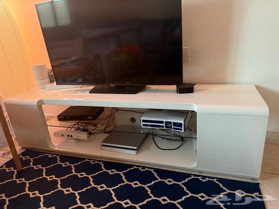TV table for sale630974639365131112