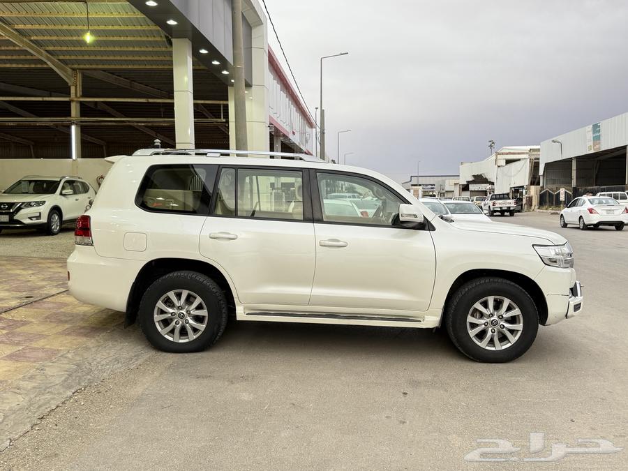 Land Cruiser (diesel), first owner63149164553346112