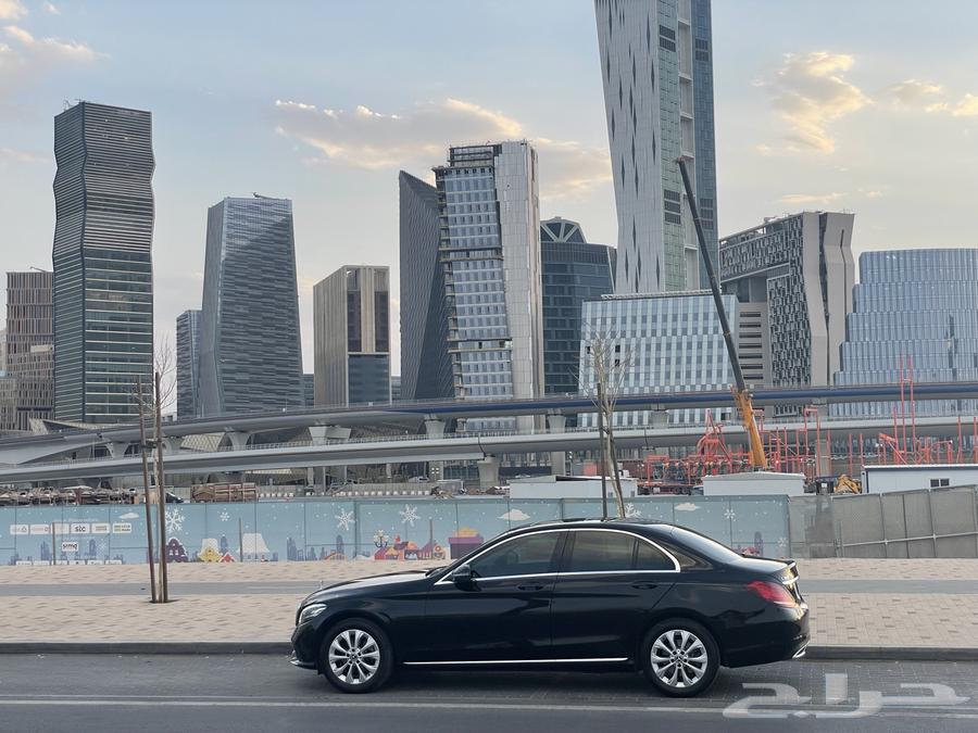 Mercedes C180 Exclusive 202063151429656834111