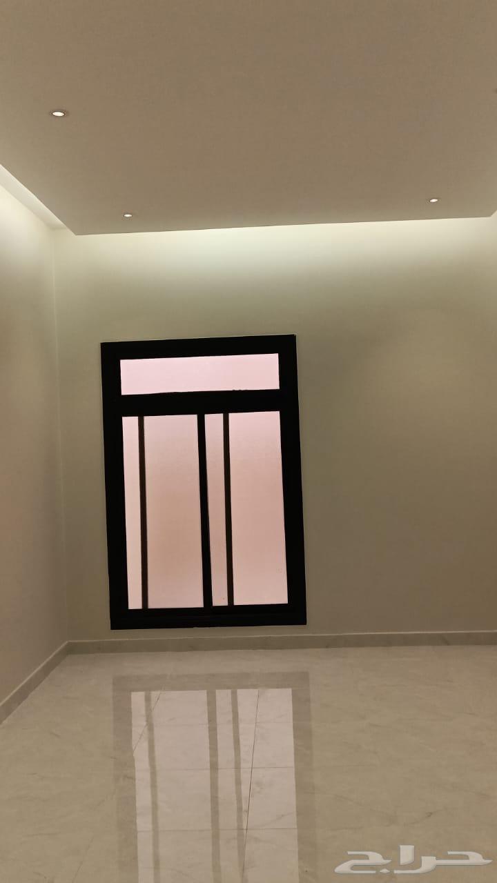 عقار زاوية للبيع   سكني استثماري في موقع استراتيجي الجبيلة63011204941953113