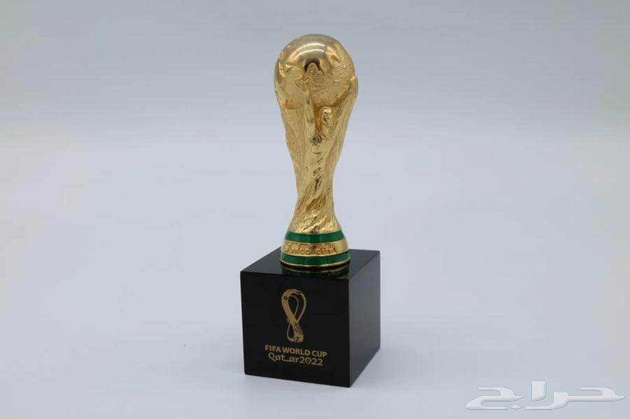 FIFA World Cup Qatar 2022 original trophy sculpture63096745308419111