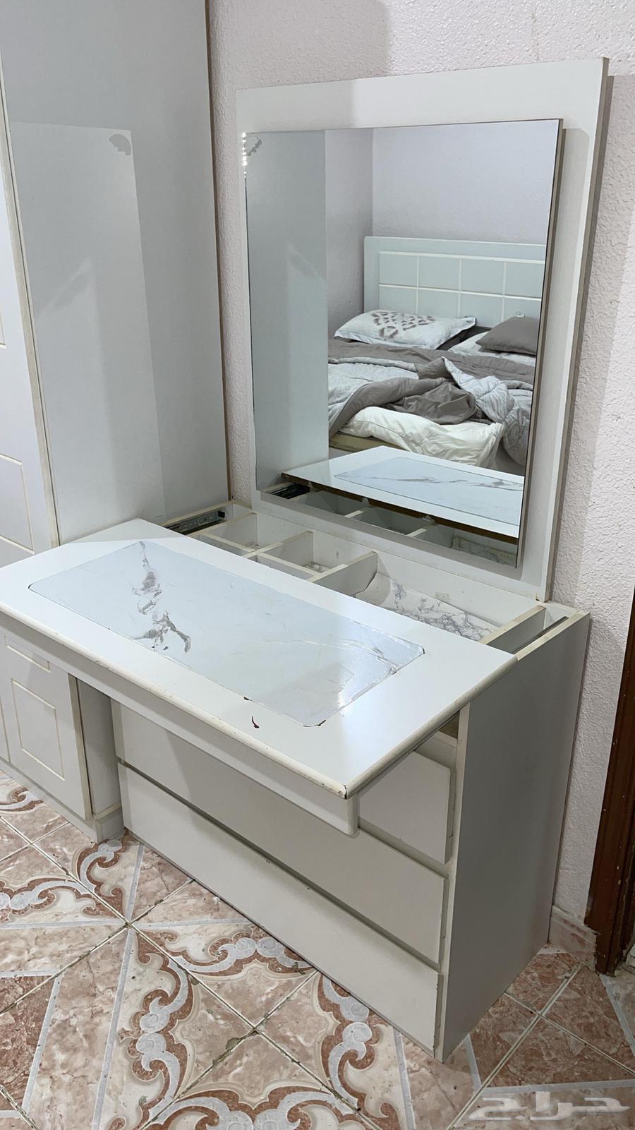 غرفة نوم نظيفة للبيع63095593830786111