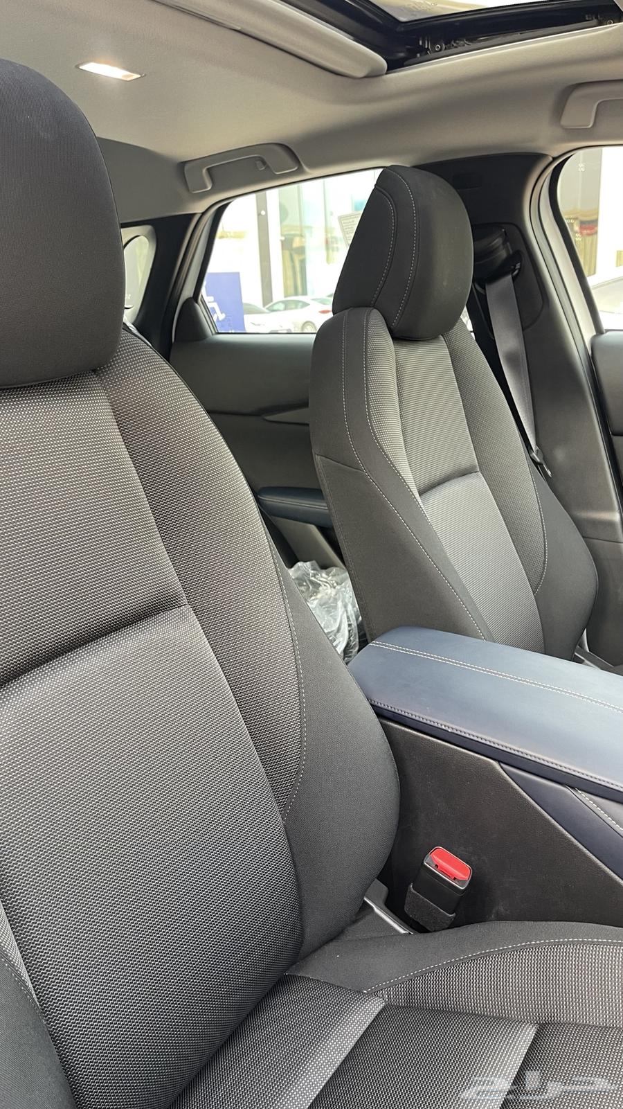 Mazda CX30 for sale, the car is very clean, mileage 10,000.63144911048067112