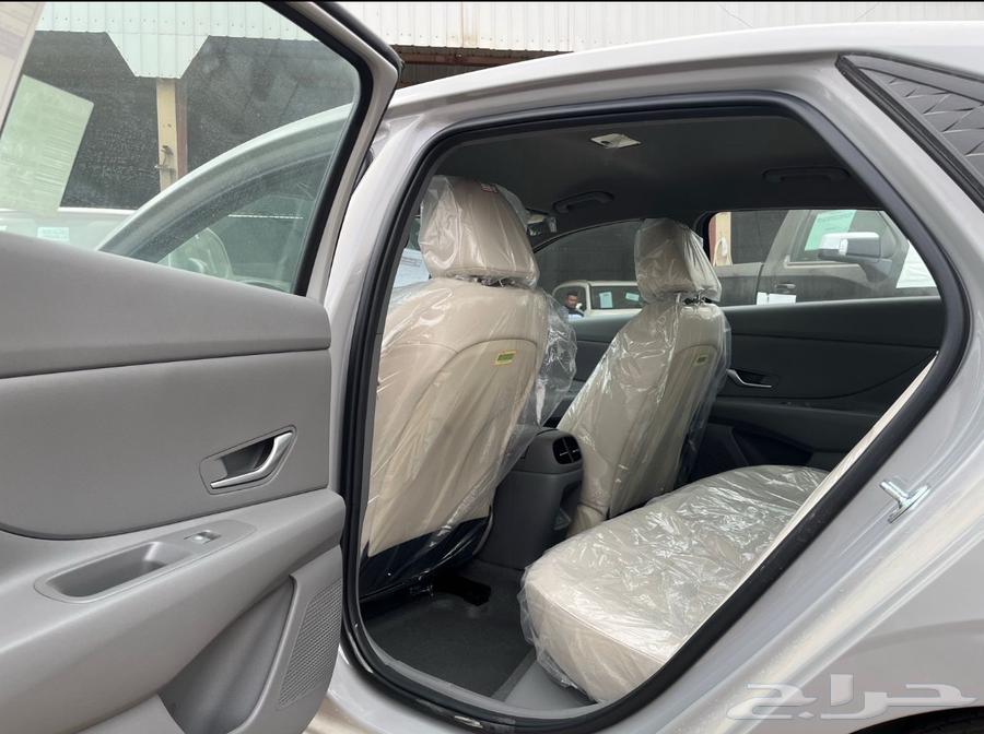 Hyundai Elantra Smart 2025 model, cash and installment available63148212113667112