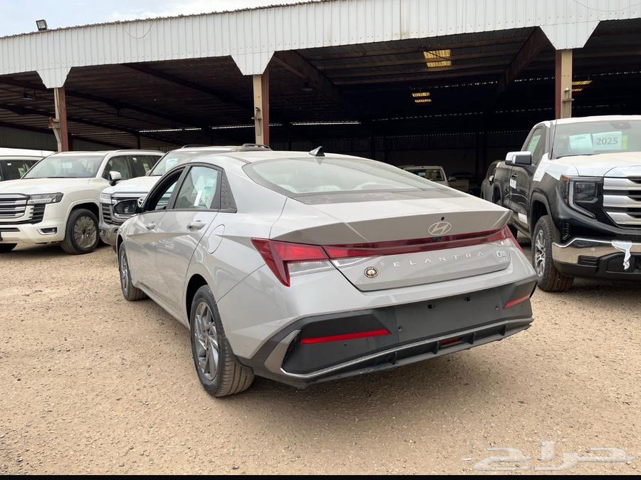 Hyundai Elantra Smart 2025 model, cash and installment available63148212113667114
