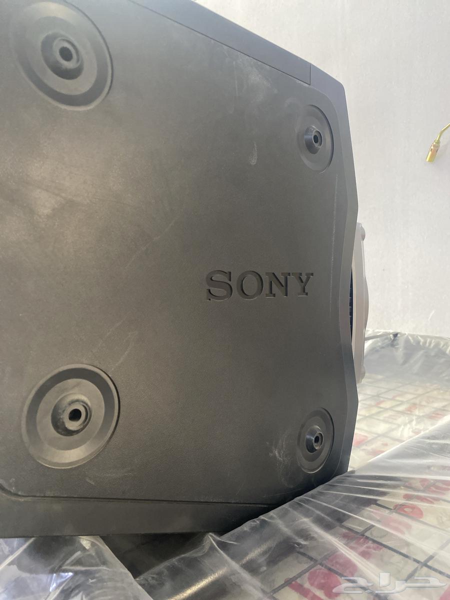 Four new original Sony headphones63443220690819114