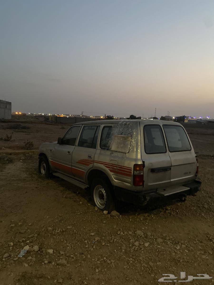 I need a spare part for a Land Cruiser 91 pocket63144002735746111