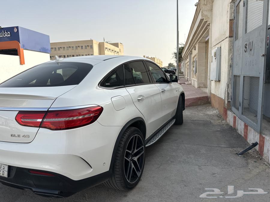 مرسيدس GLE 43 فل كامل 201963145383219970111