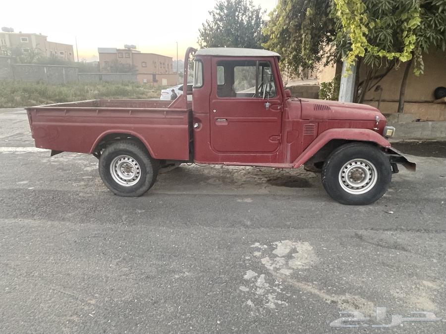 Old model 78 chassis, clean and working63144436249857113