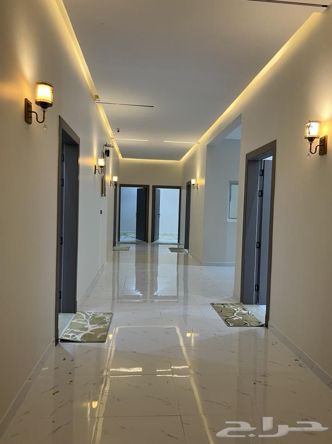 شقق عزاب موثثه للايجار حفرالباطن63010621399937119