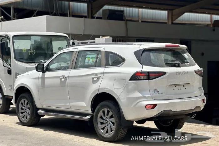 Isuzu Jeep MUX full option 4x4 202463144466840321114
