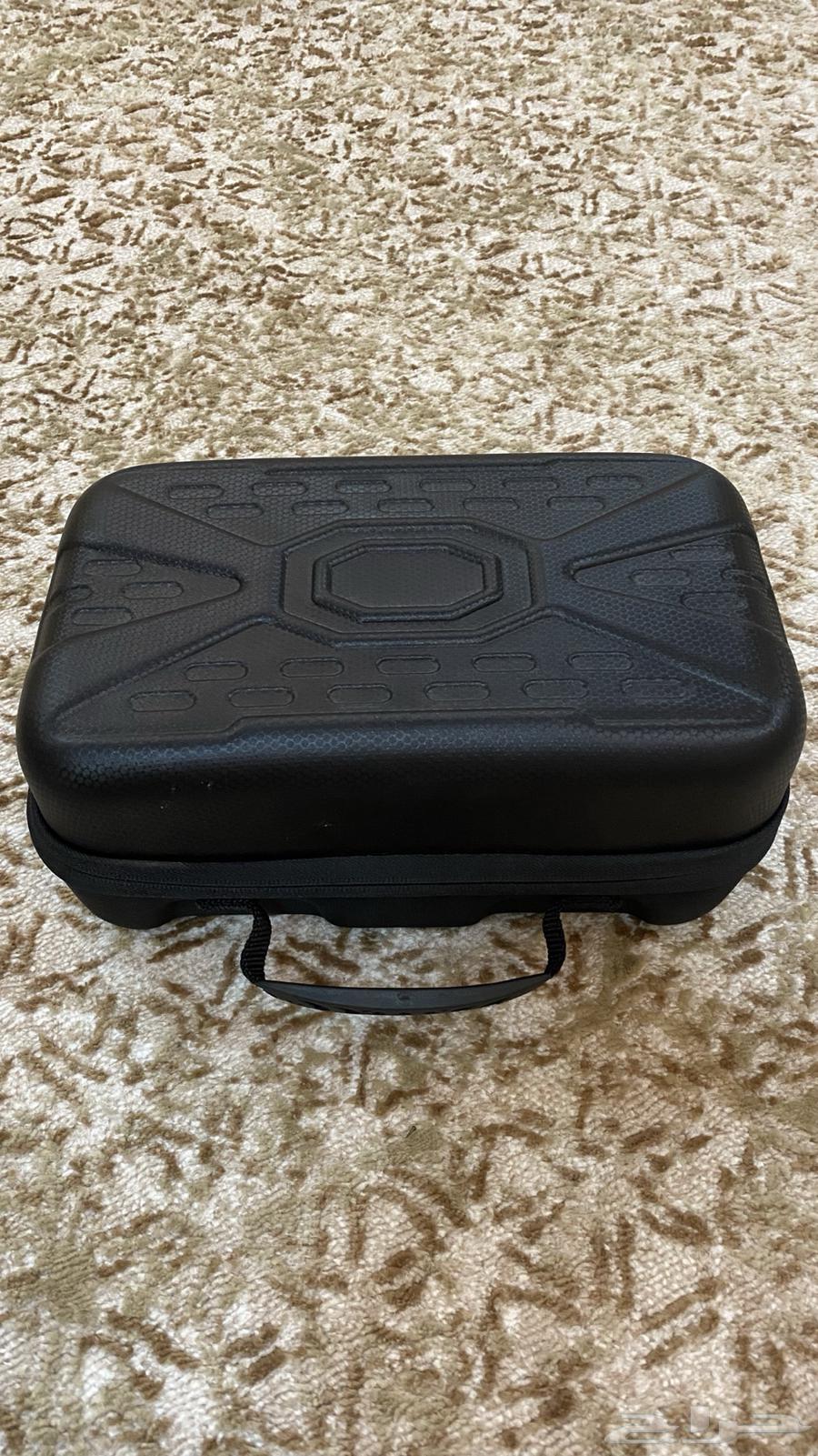 (Xbox with bag) for sale, clean, used for 5 months, I have 100063093357001347114