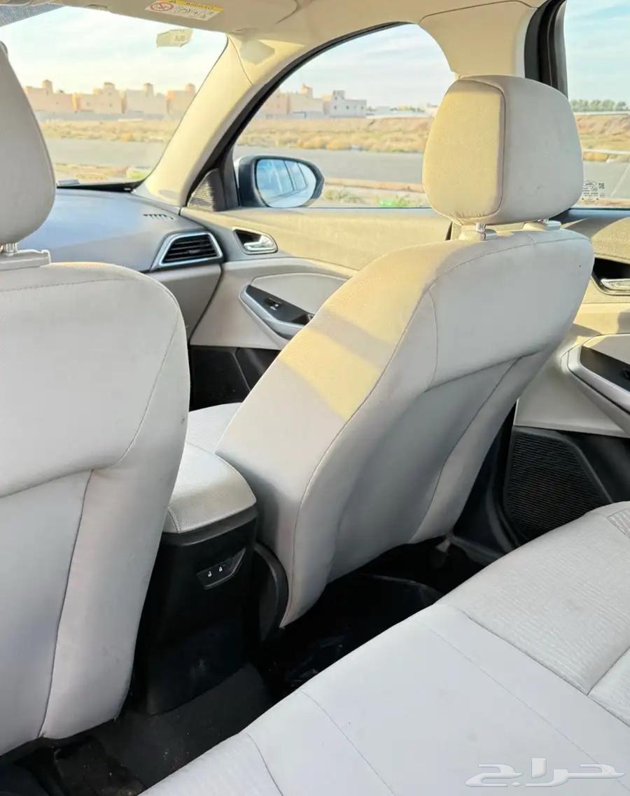 For sale. Ford. Escort. 202063142624762371114