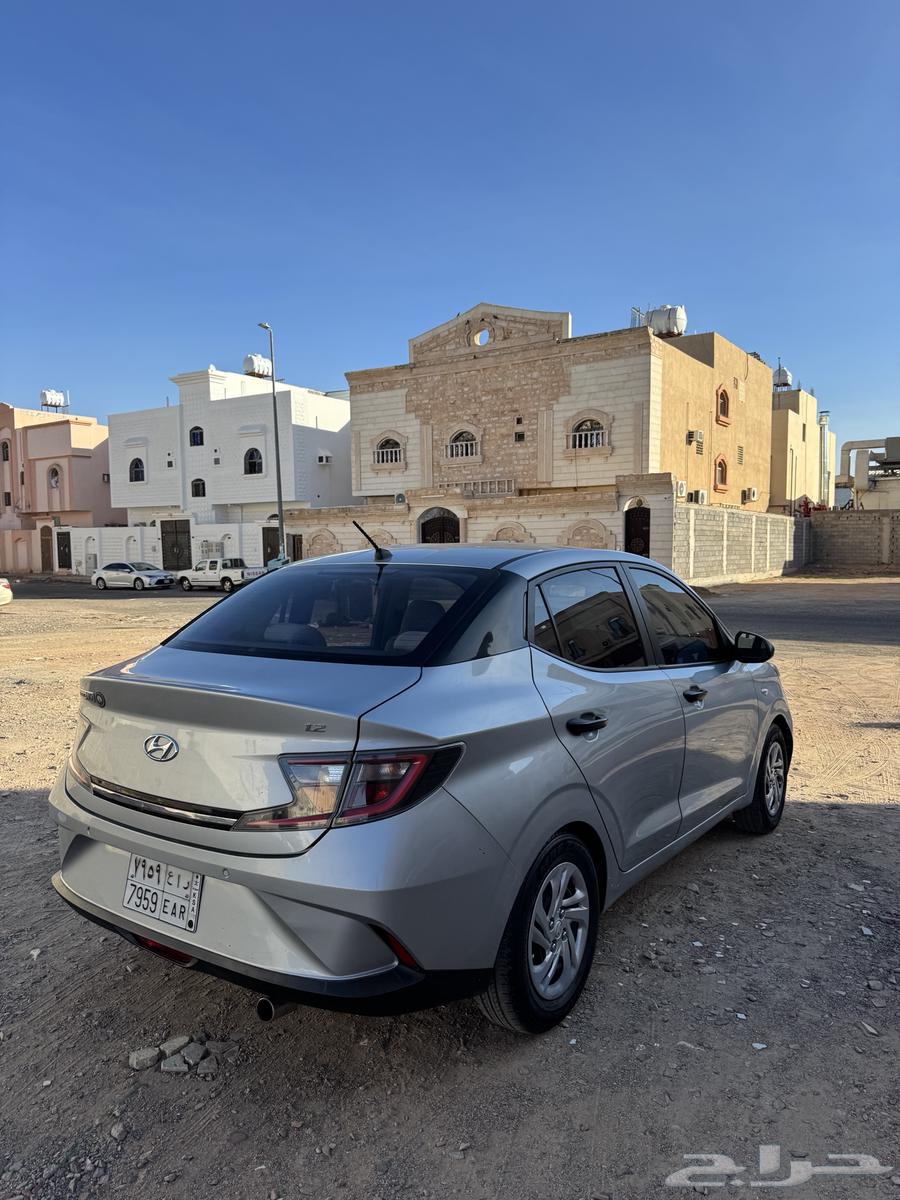 The i10 car is very economical63141198952833112