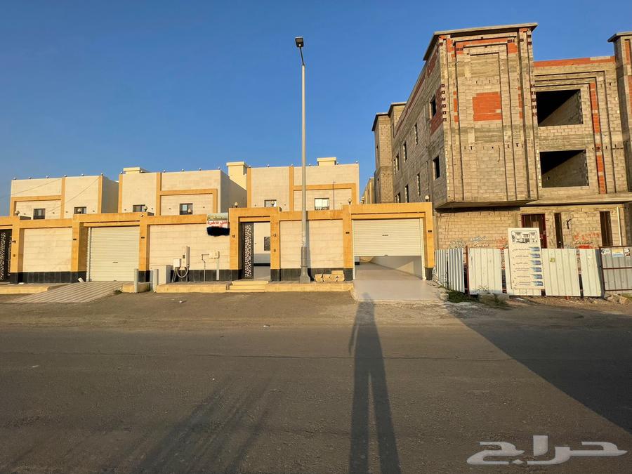 فيلا دورين وملحق للبيع تشطيب ممتاز63012022731267115