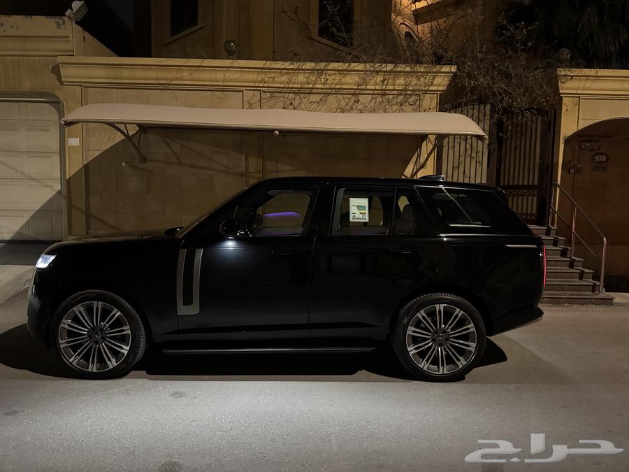 Range Rover HSE V8 2023 imported by Al-Naghi (semi-agency)63138741476097112