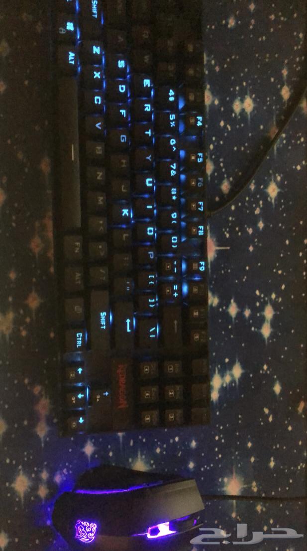 English keyboard and mouse, and a mouse pad as a gift63476751885314112