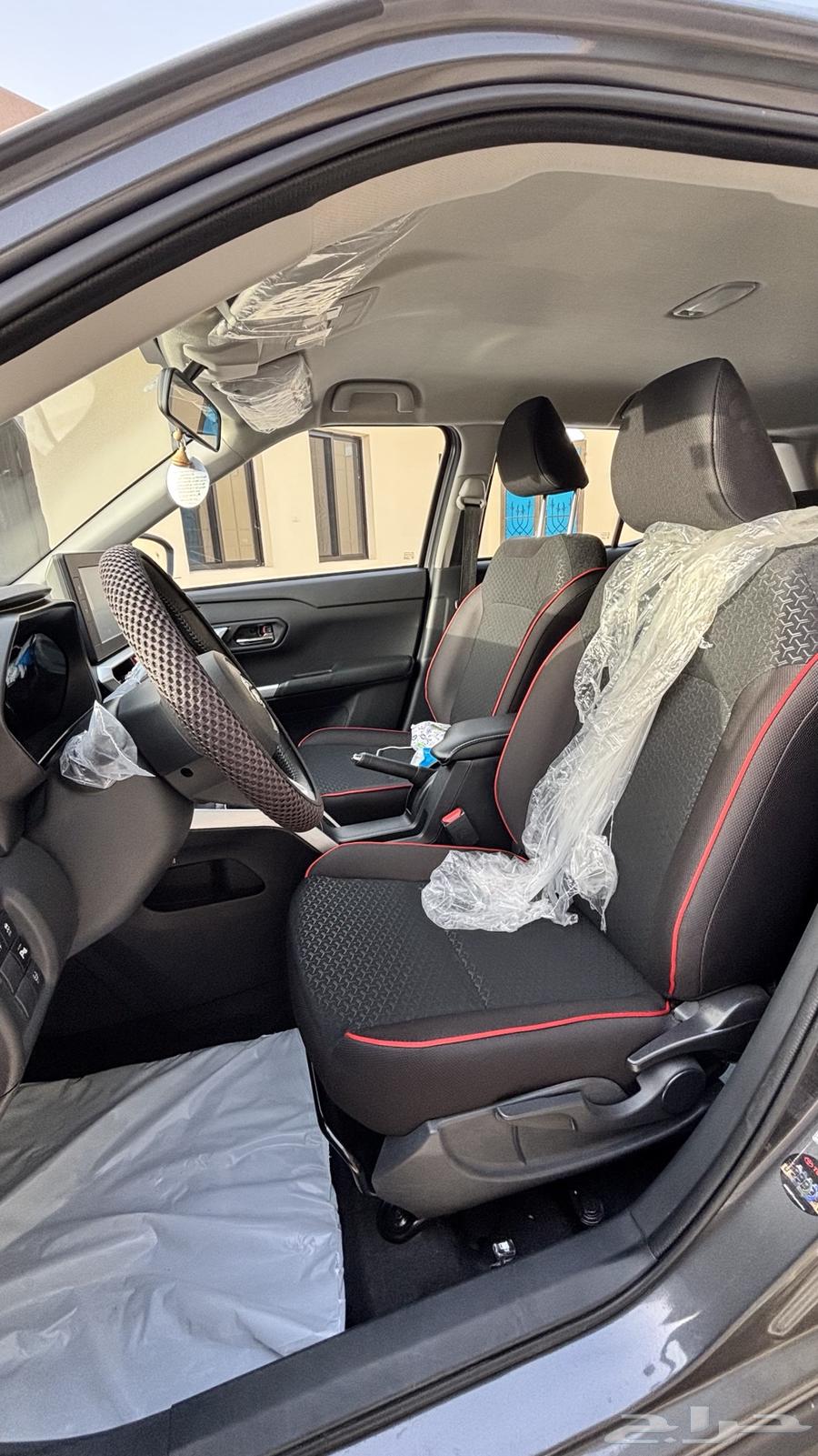 New 2023 Toyota Raize for sale, dark gray, only 5,000 km mileage63136524983043113