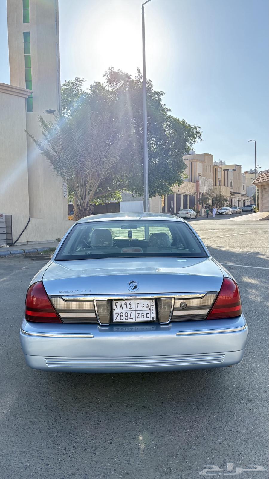 Grand Marquis 201063137871116545113