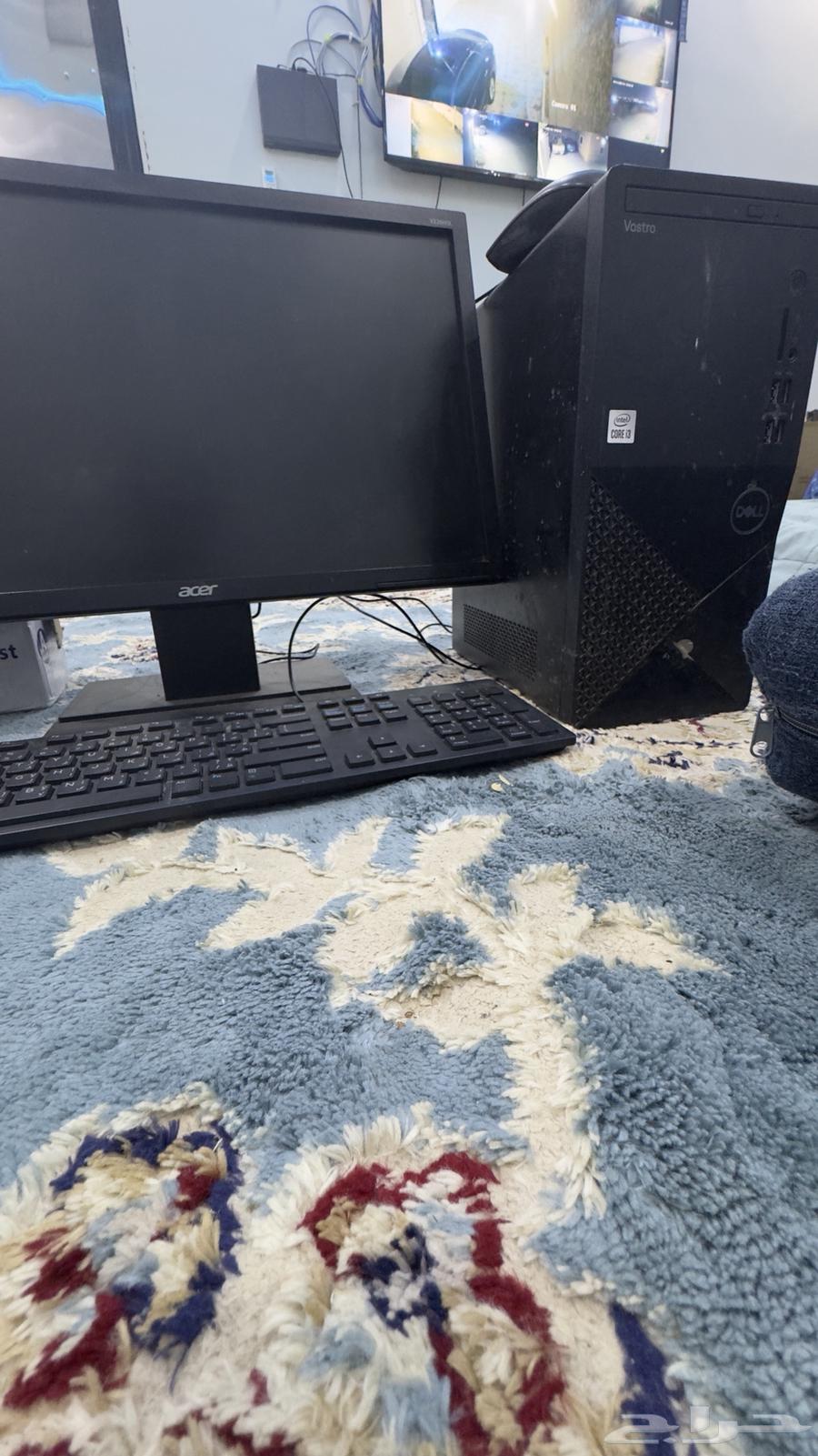 A desktop computer with its accessories, a receipt printer and a barcode reader63089573079810111
