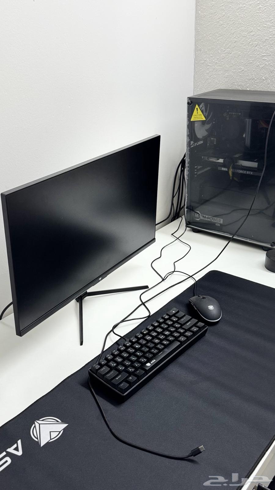New PC and computer screen63090726422657110