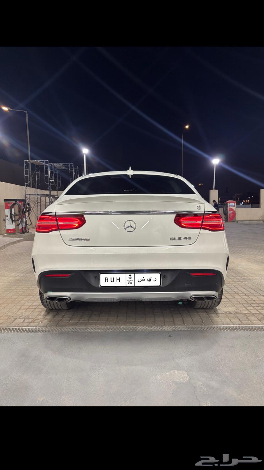 GLE4363136867919747112