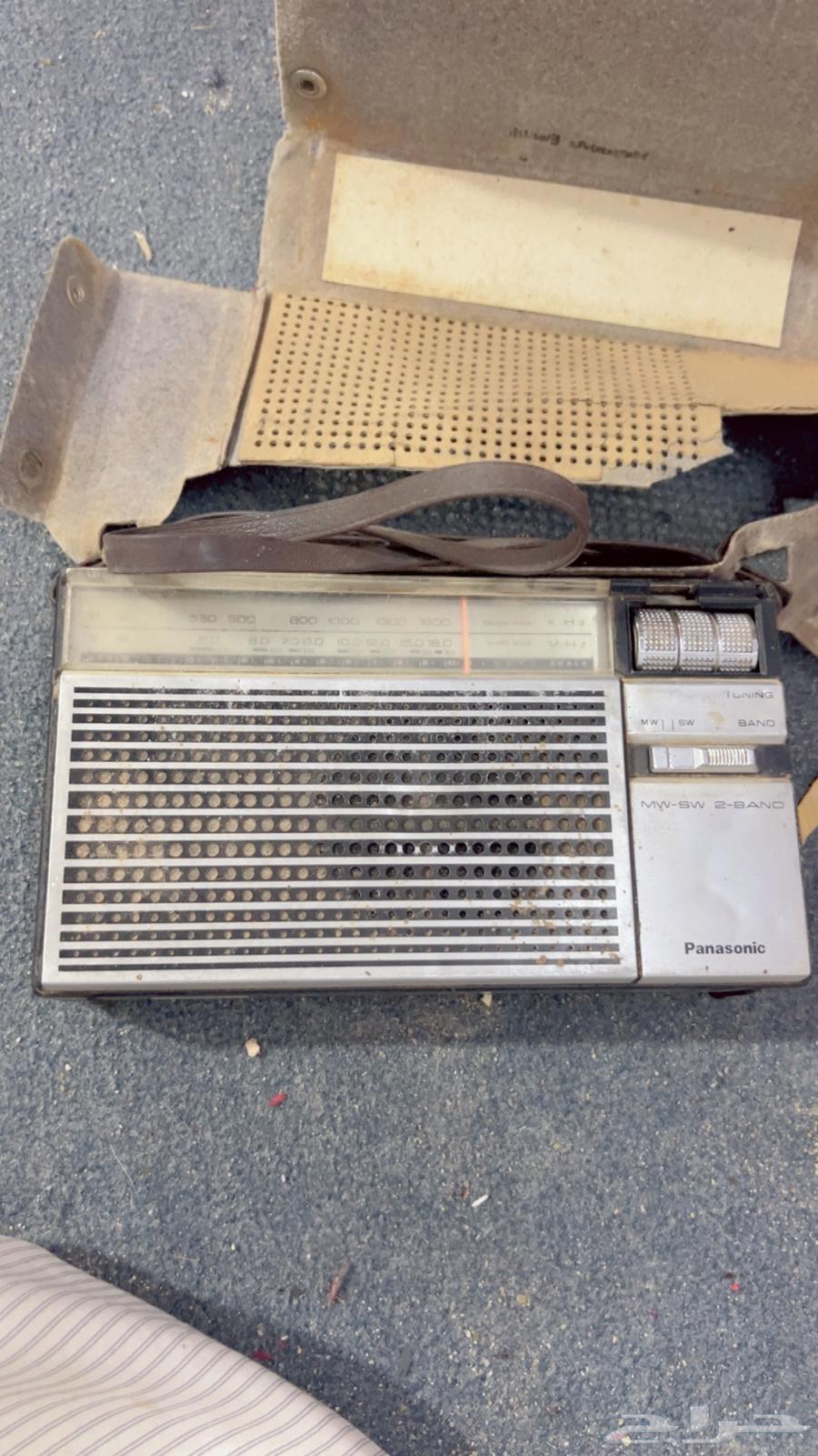 Researchers looking for heritage, I have several old radios63089577724417112