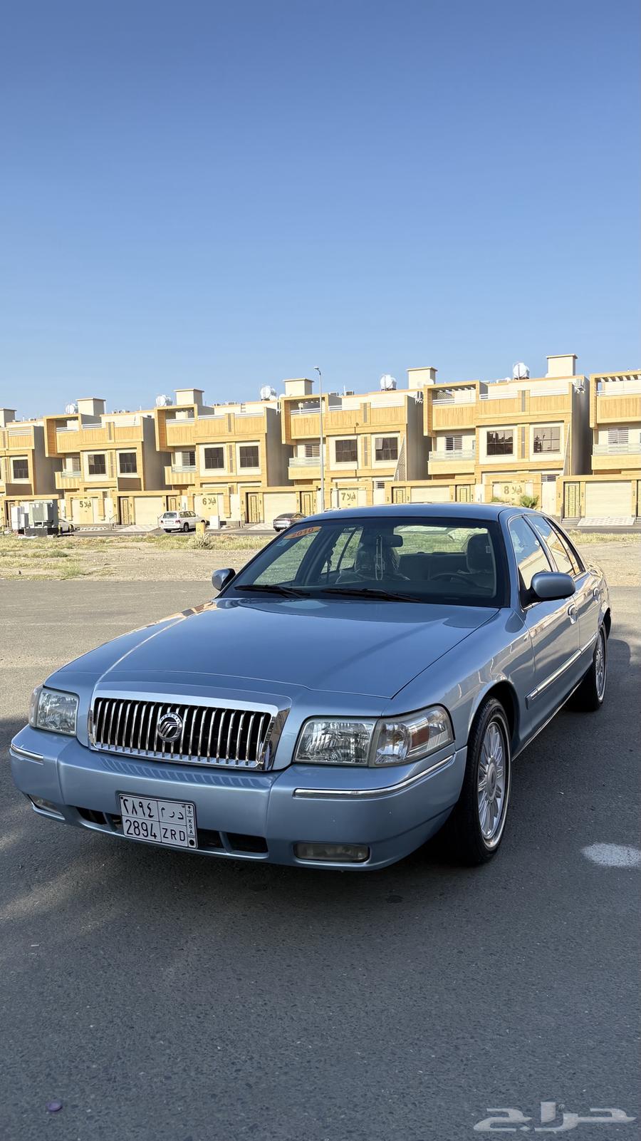 Grand Marquis 201063137871116545111