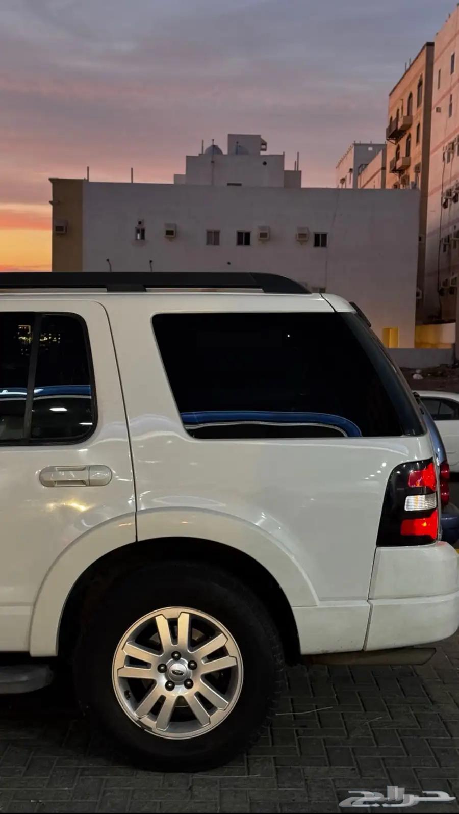 Explorer 2010 double new63137373329026111