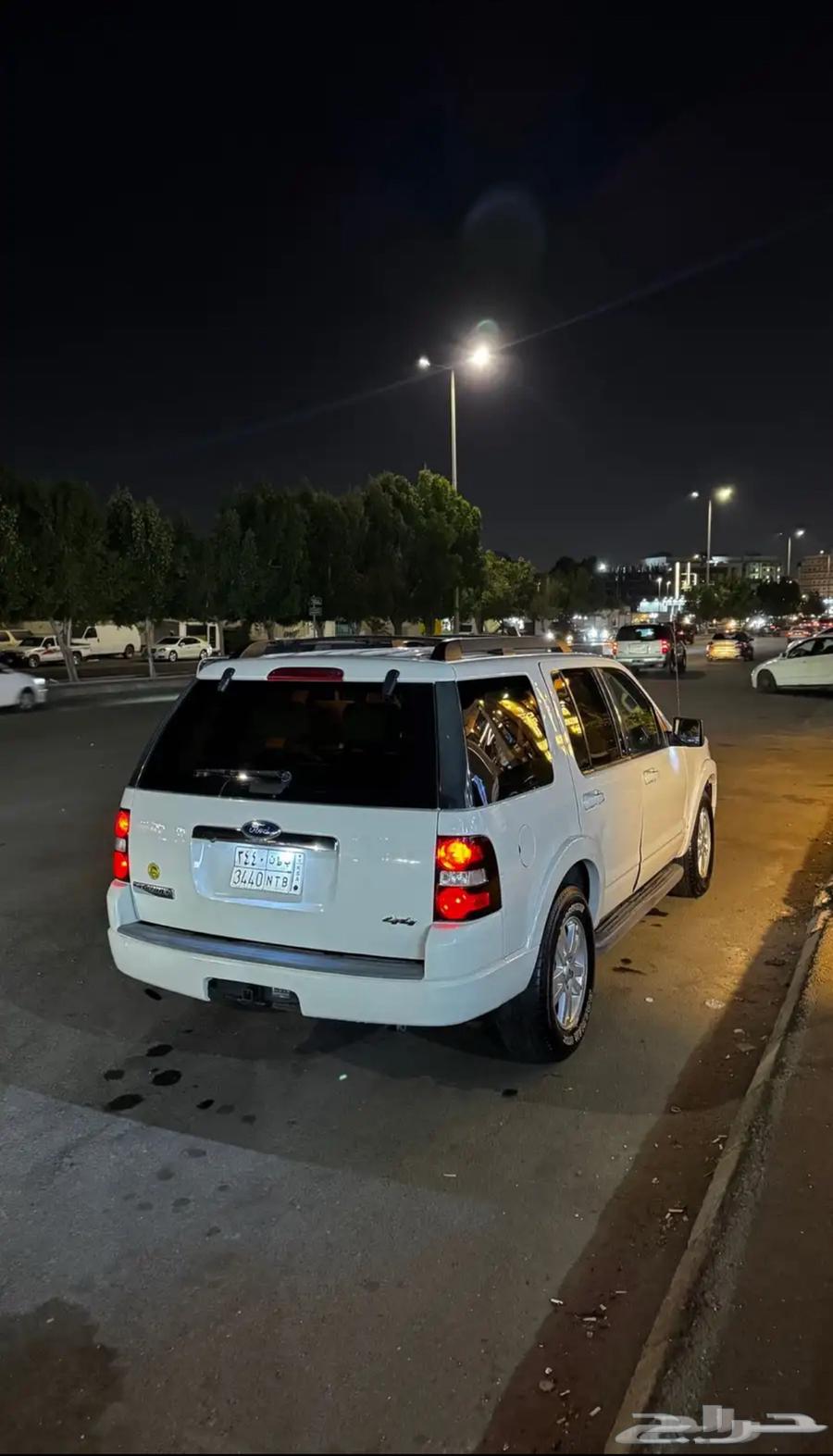 Explorer 2010 double new63137373329026113