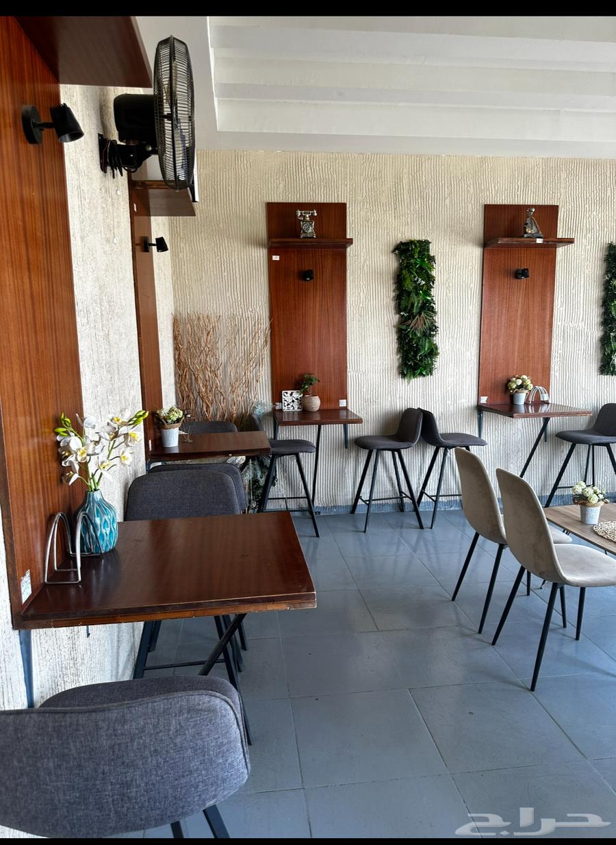 Café equipment with its contents for sale63093755110145112