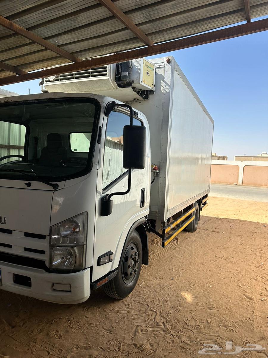 Isuzu refrigerated truck for sale63138333291779111