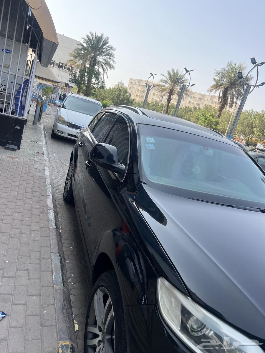 Audi Q7 full option model 2007631378288072991118