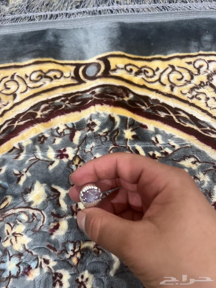 We present to you a Yemeni agate ring. May God suffice us and protect us.630919411715851128