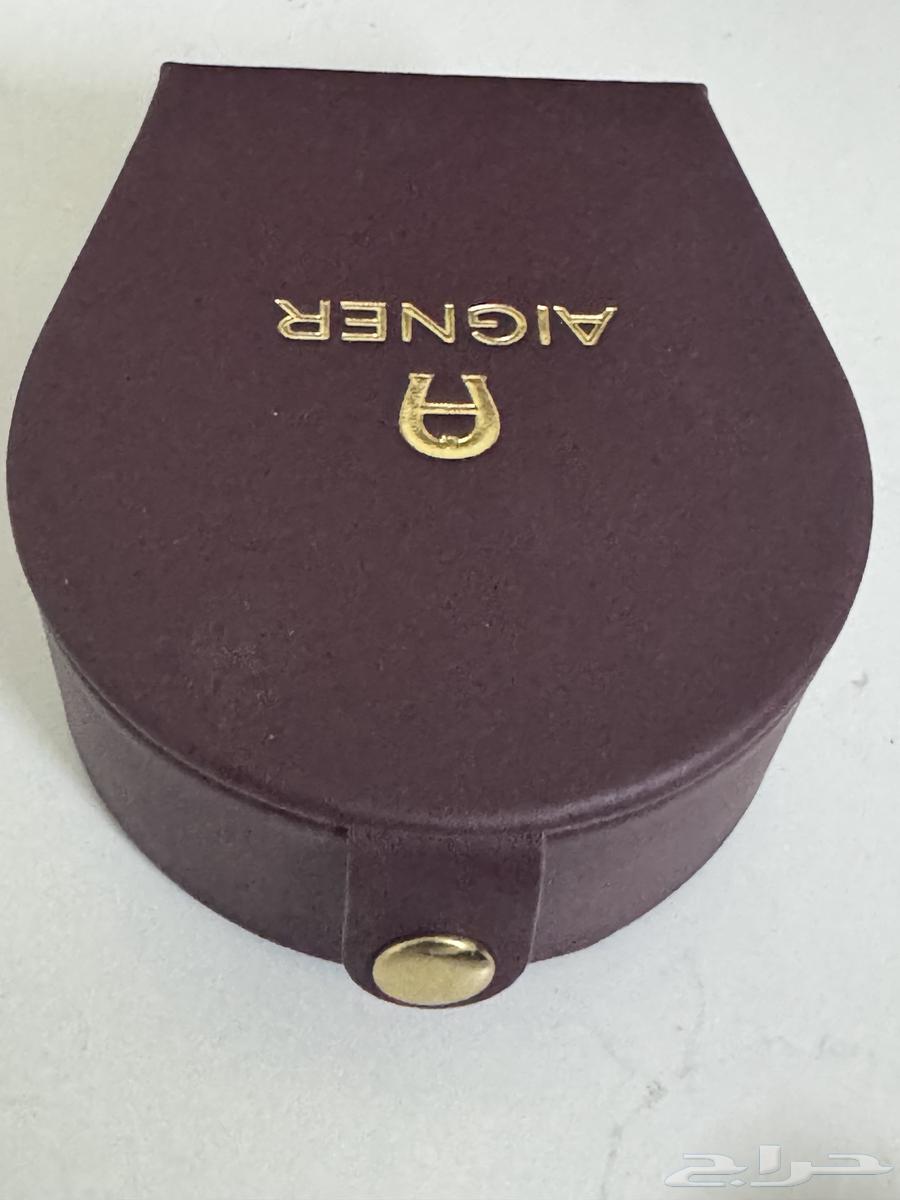 For sale men's watch brand (Aigner) original box set63091115844099111