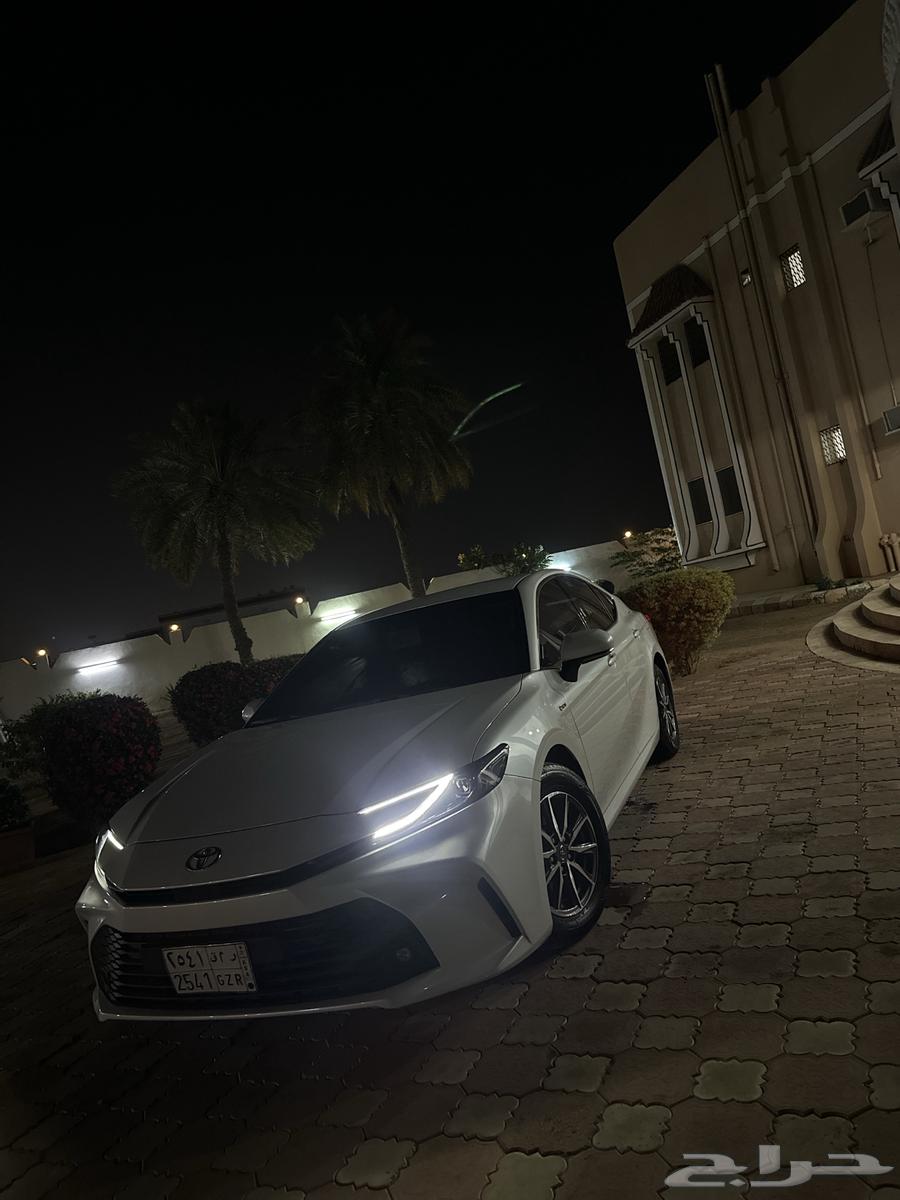 2025 Camry Hybrid Standard with 25.00k mileage63136864164098111