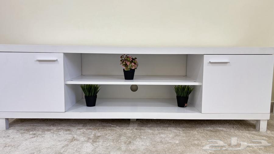 TV cabinet from Home Box63090332922755112