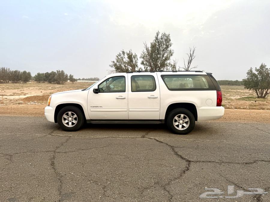 Yukon XL 2011631359923513611120