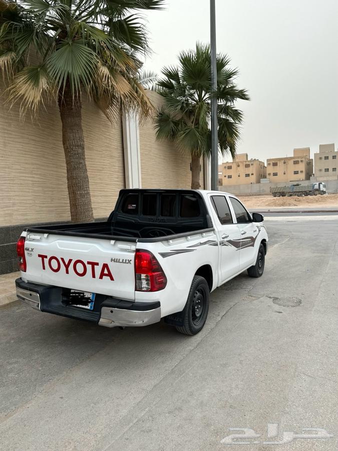 هايلوكس 2018 GLX نظيف اول مستخدم من بعد البنك63136502742531113