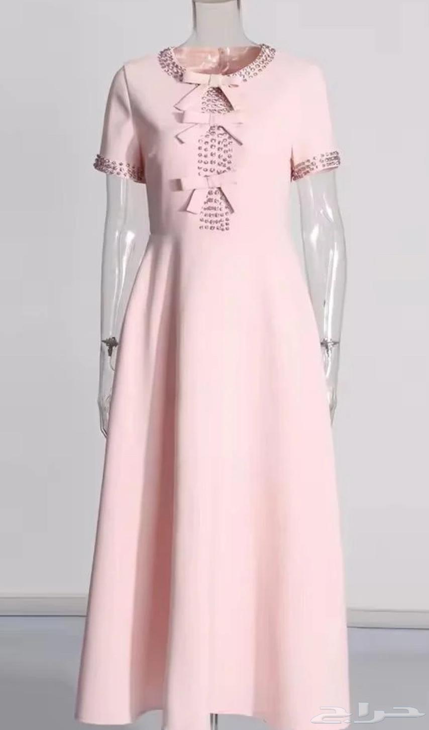 Pink dress for those who are taller than (160) looks great63090332689410112
