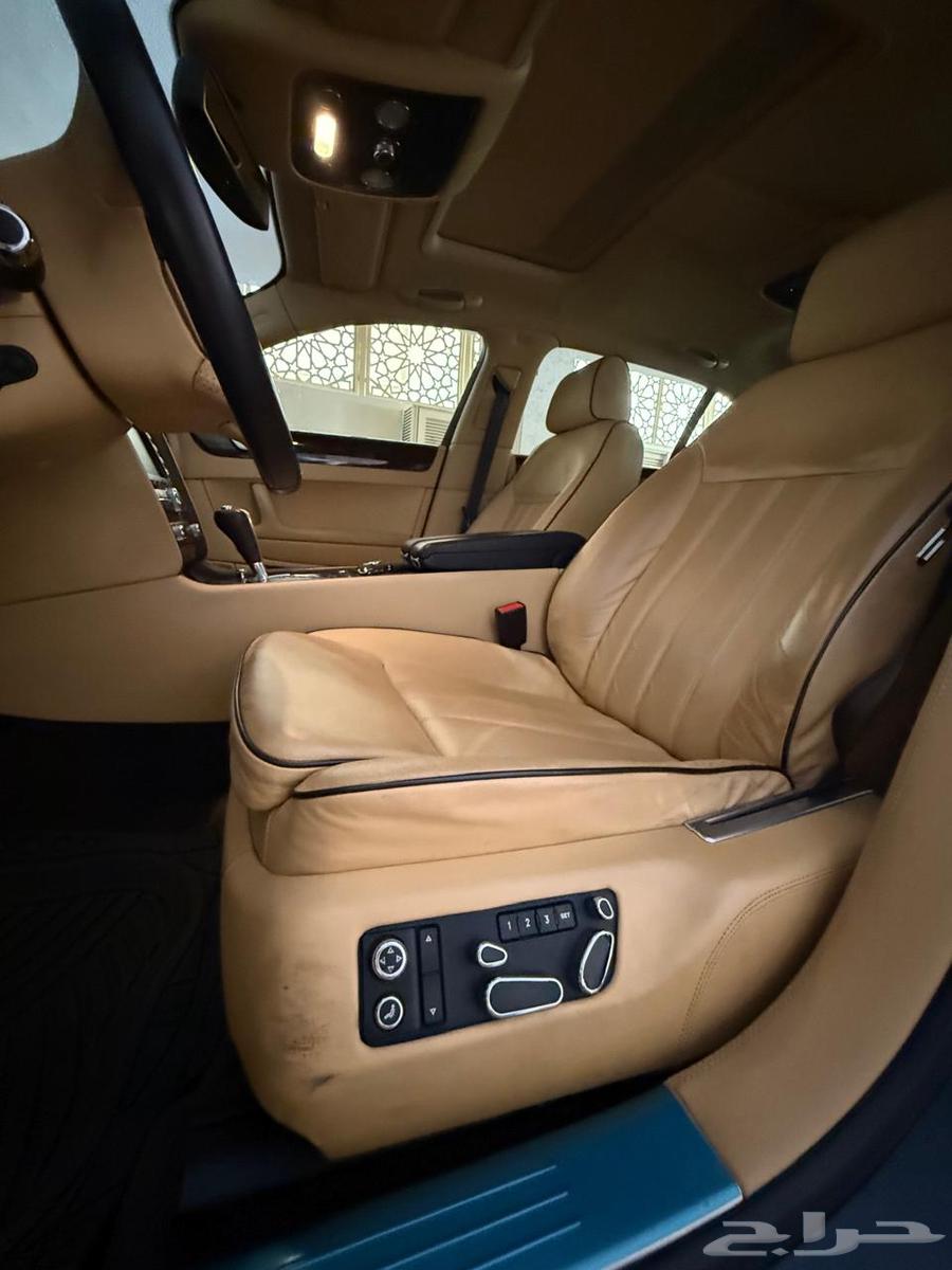 Bentley Flying Spur 201163137359544963113
