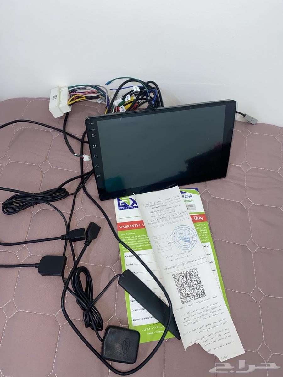 For sale, a 9-inch screen that fits all cars63136020943106111