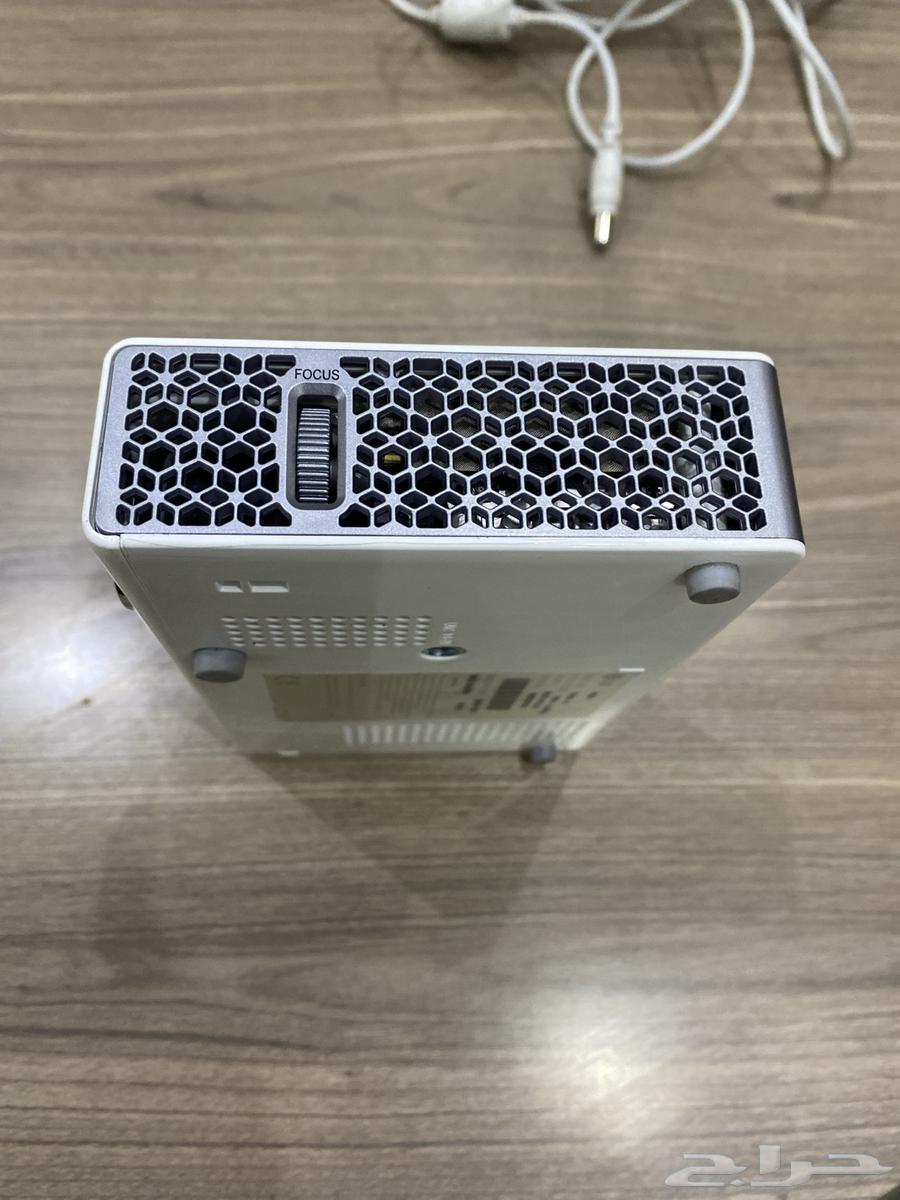 Projector63087568887043113