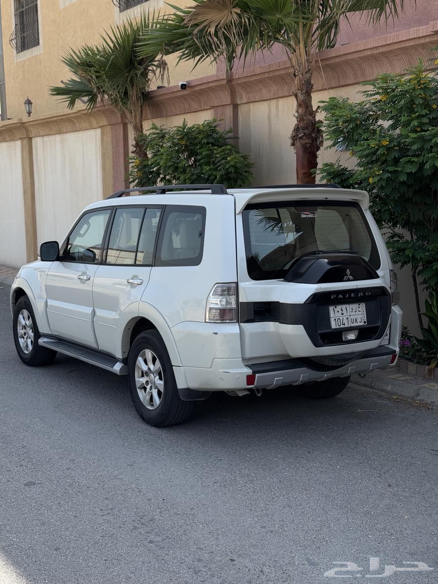 Pajero 2015 with low mileage63133539797377112