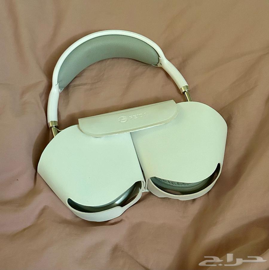 Headphones630855662225941110