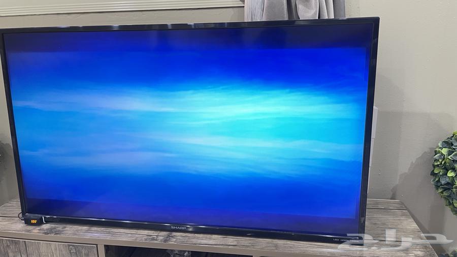 This SHARP TV is for sale63086375962754111