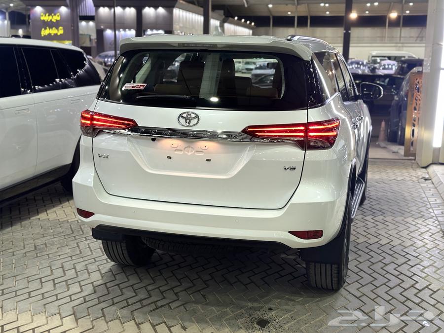 Toyota Fortuner 2023 model, Saudi version, 6-cylinder gasoline engine, tank included63133074985474114